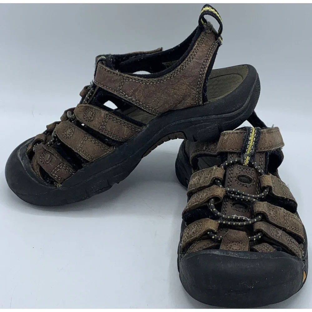Keen‎ Brown Outdoor Hiking Water Sandal Size 13 Kids 1010005